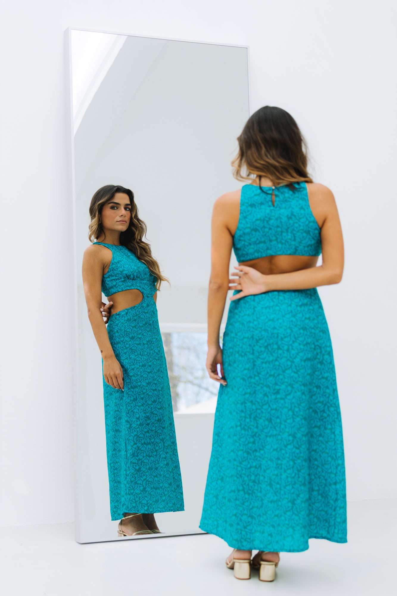 Soft Breeze Dress V1